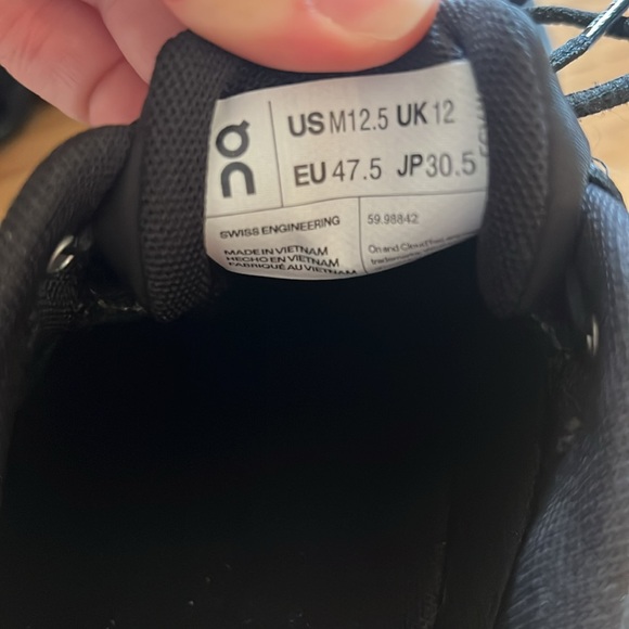 Men’s on cloud sneakers - waterproof - Picture 3 of 5